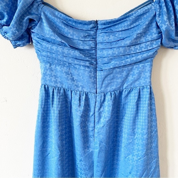 Song of Style Midi Dress - Picture 4 of 6